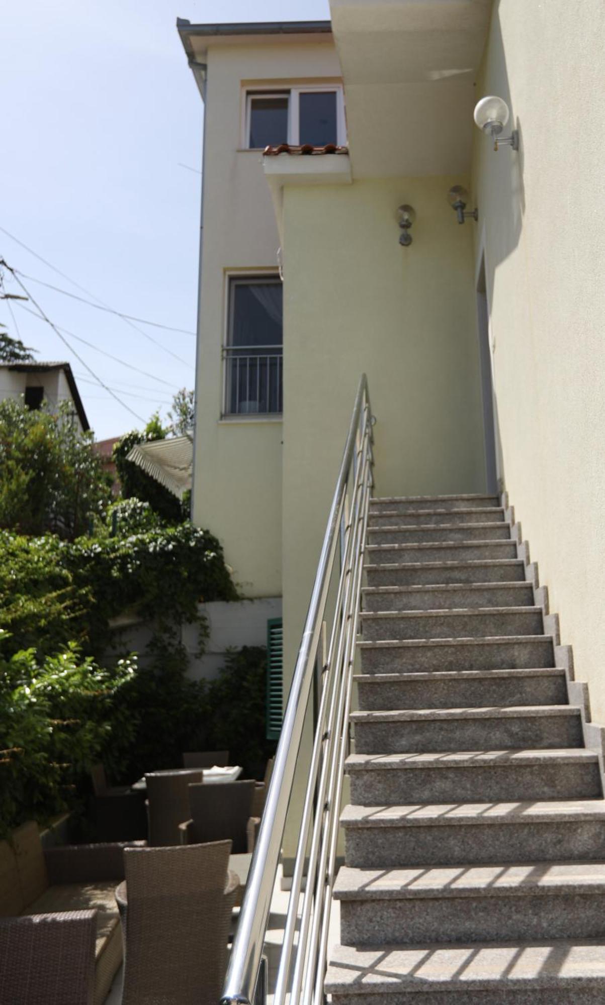 Apartments Salona تروغير المظهر الخارجي الصورة